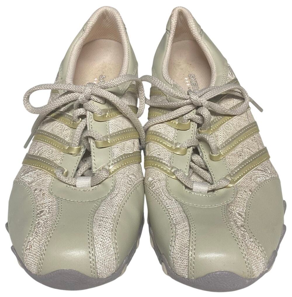 Skechers Women’s Sneakers, Leather & Textile Athletic, 8.5, Cream, Lace up